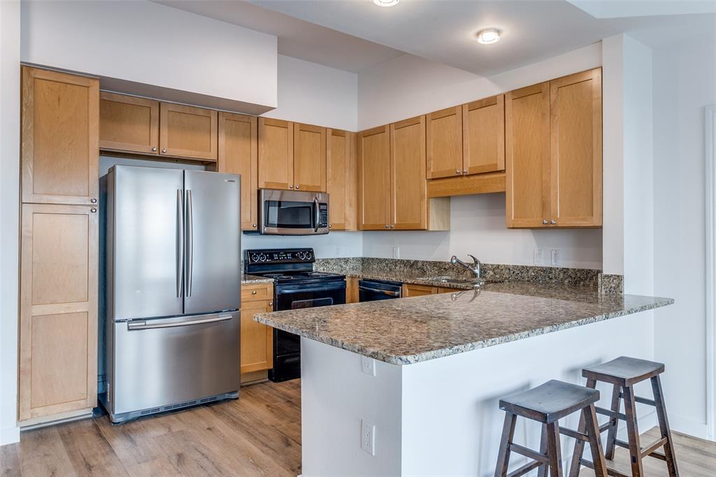 Renaissance On Turtle Creek Co - Residential Lease