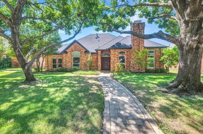 5208 Streamwood Lane Plano TX 75093