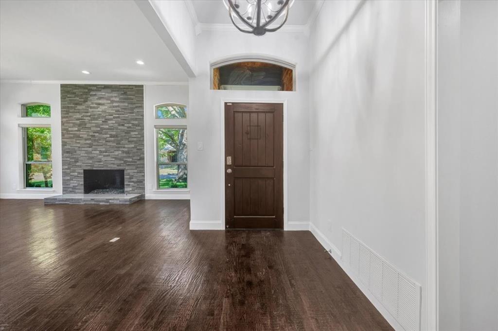 5208 Streamwood Lane
