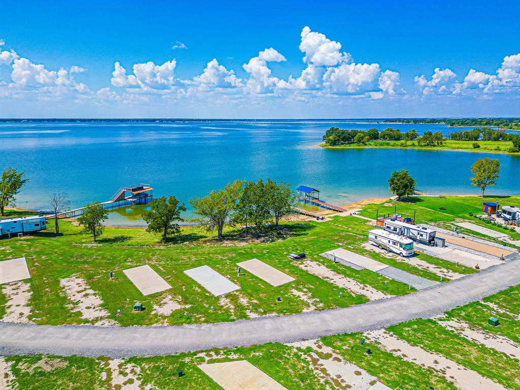 Peninsula Point - Land