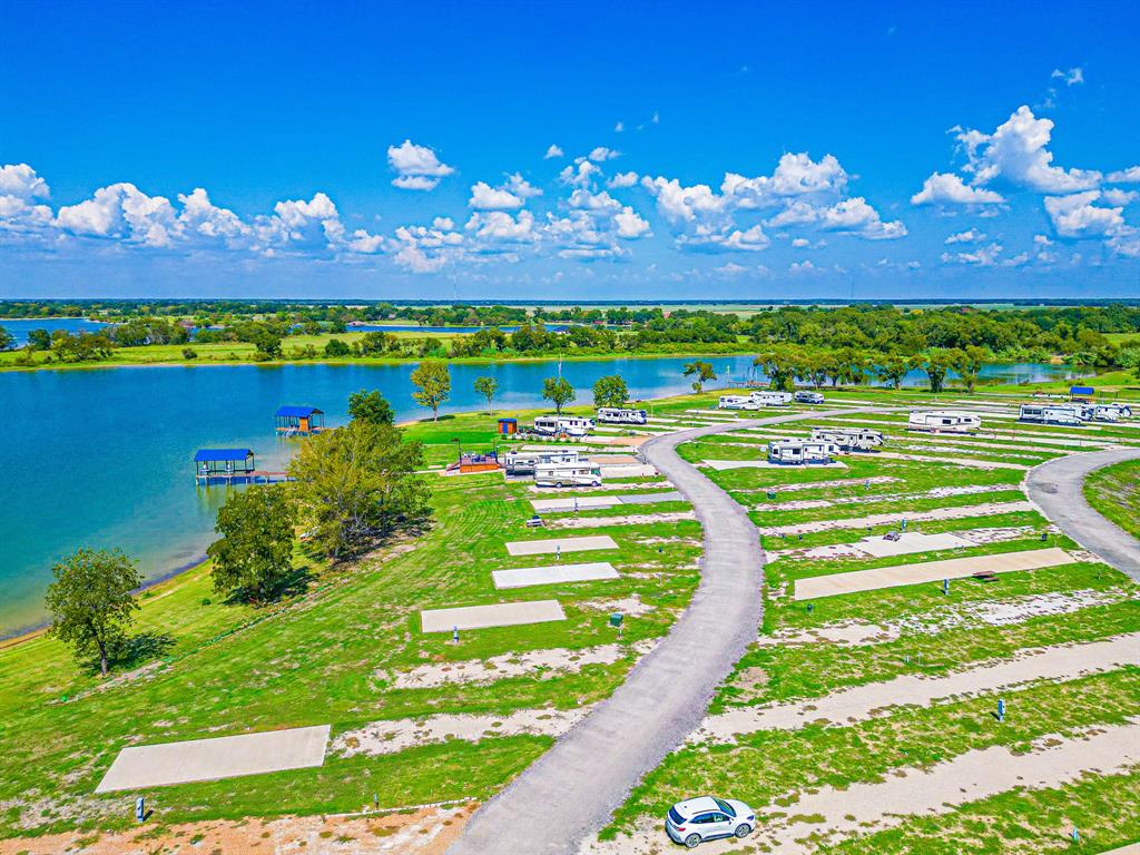 Peninsula Point - Land