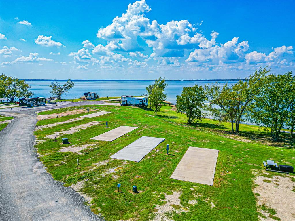 Peninsula Point - Land