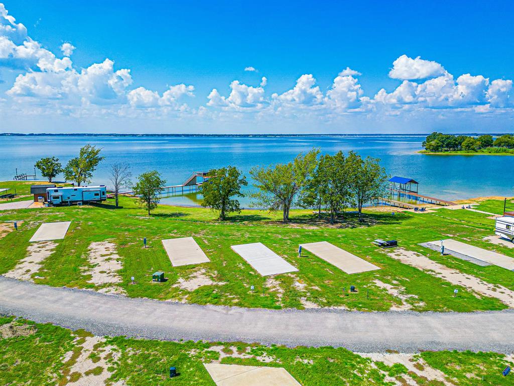 Peninsula Point - Land