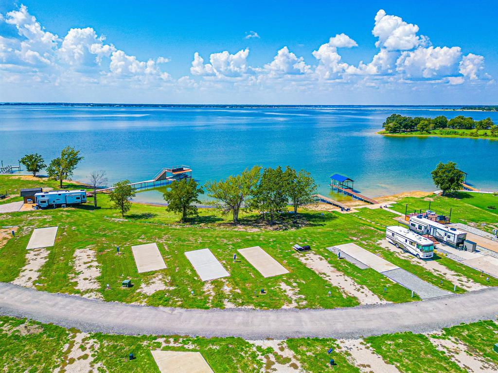 Peninsula Point - Land