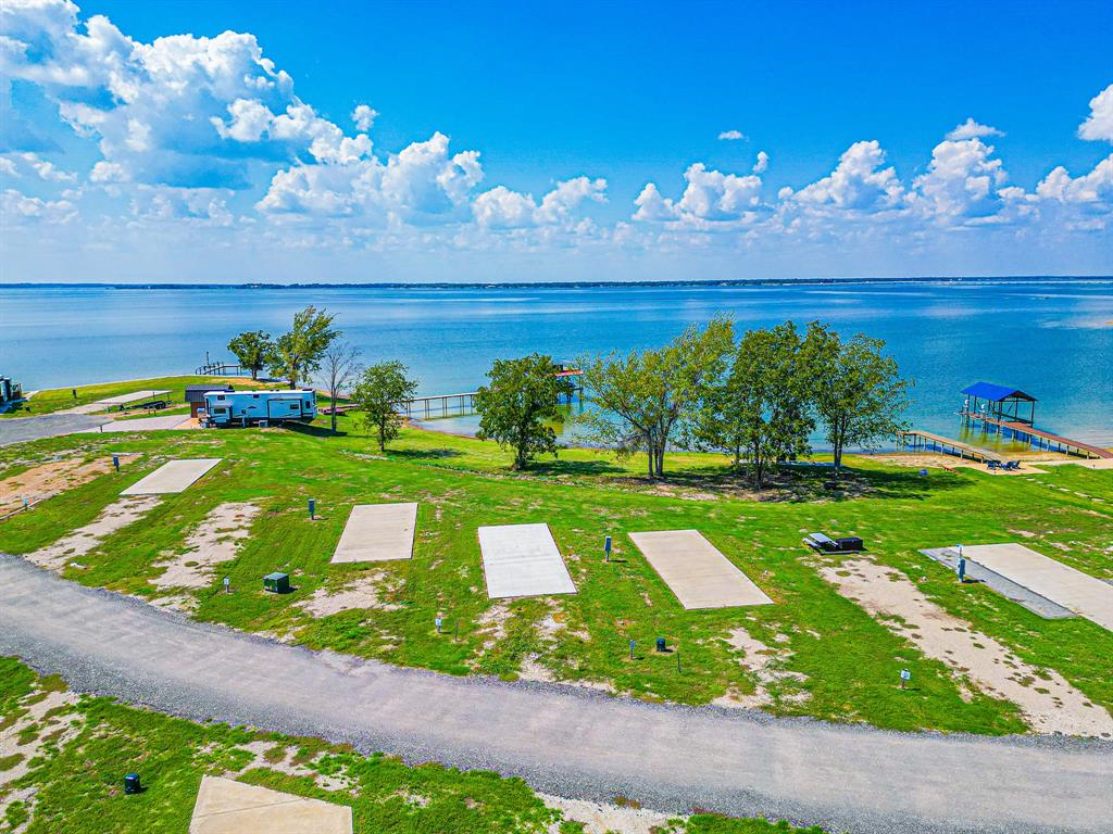 Peninsula Point - Land