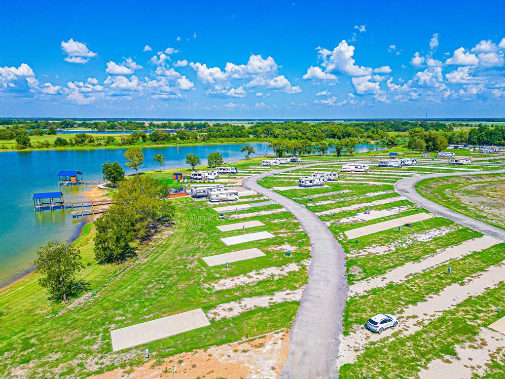 Peninsula Point - Land