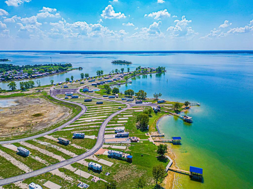 Peninsula Point - Land