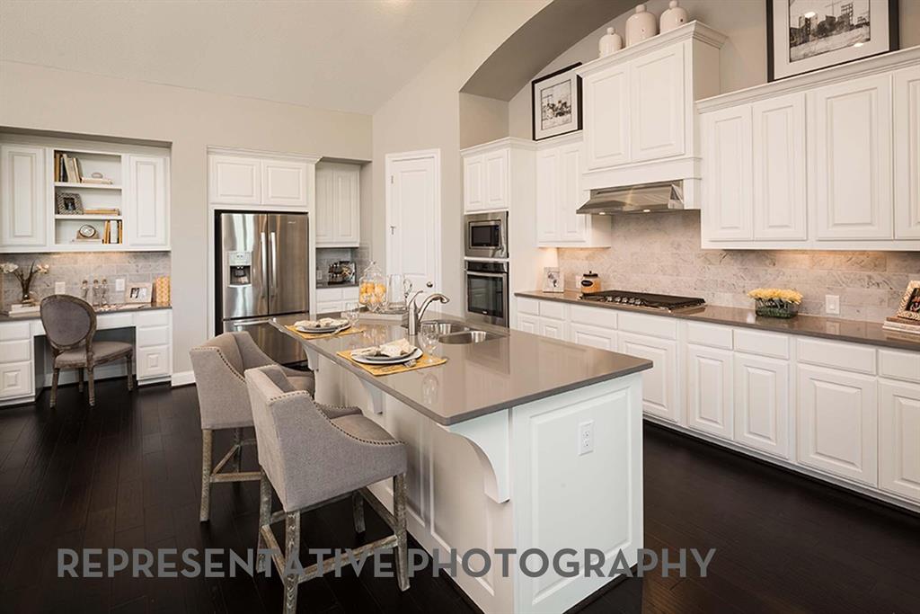 1404 Hydrangea Court