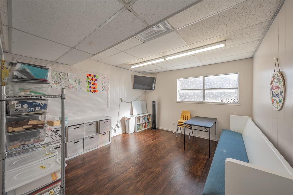 Homeland Add - Commercial Sale