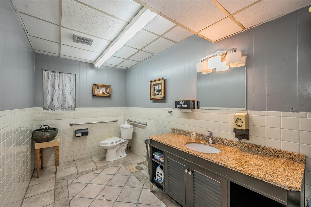 Homeland Add - Commercial Sale