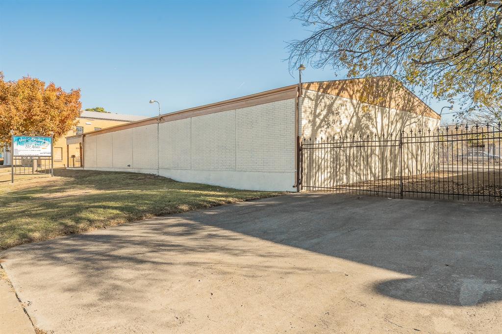 Homeland Add - Commercial Sale