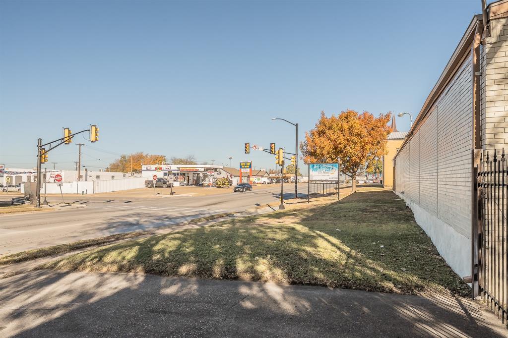 Homeland Add - Commercial Sale