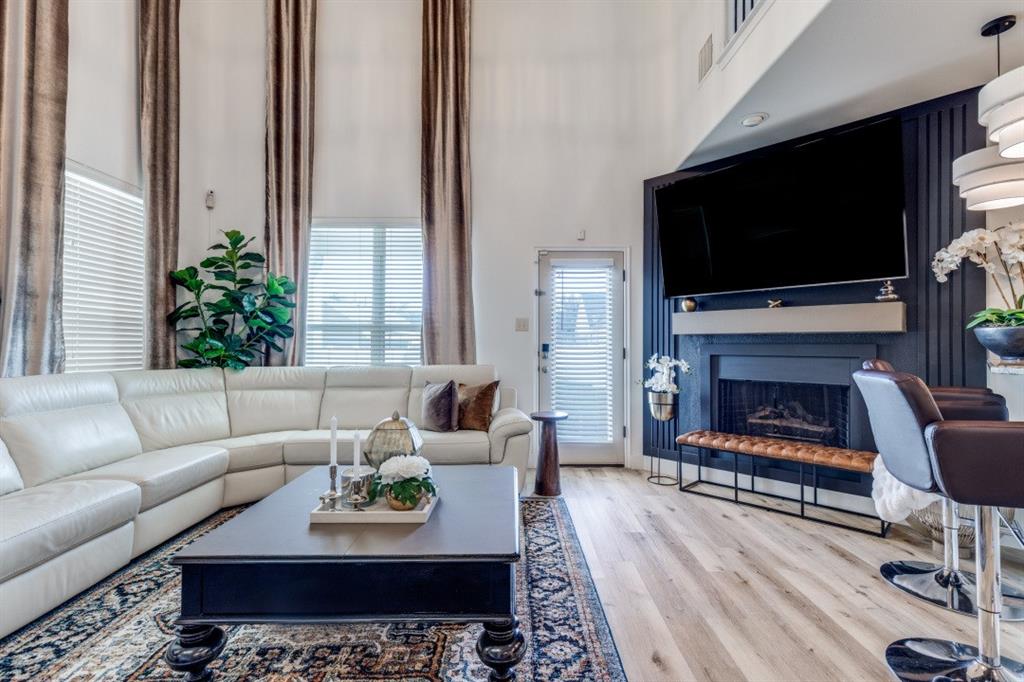 Eagle Village At Providence Ph - Residential