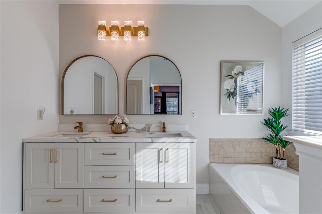 Eagle Village At Providence Ph - Residential