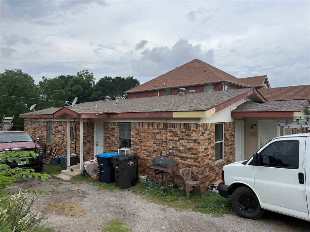 Hill Add - Residential Income