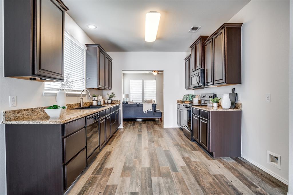 Harbor Village At Providence P - Residential