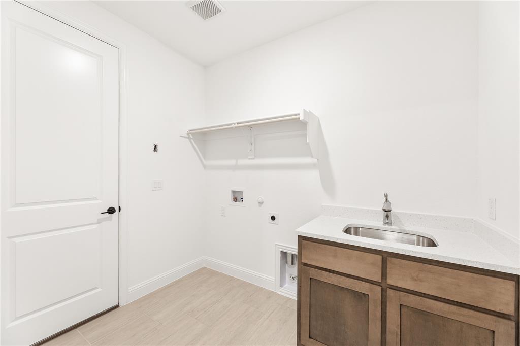 Stone River Glen 60s - Residential