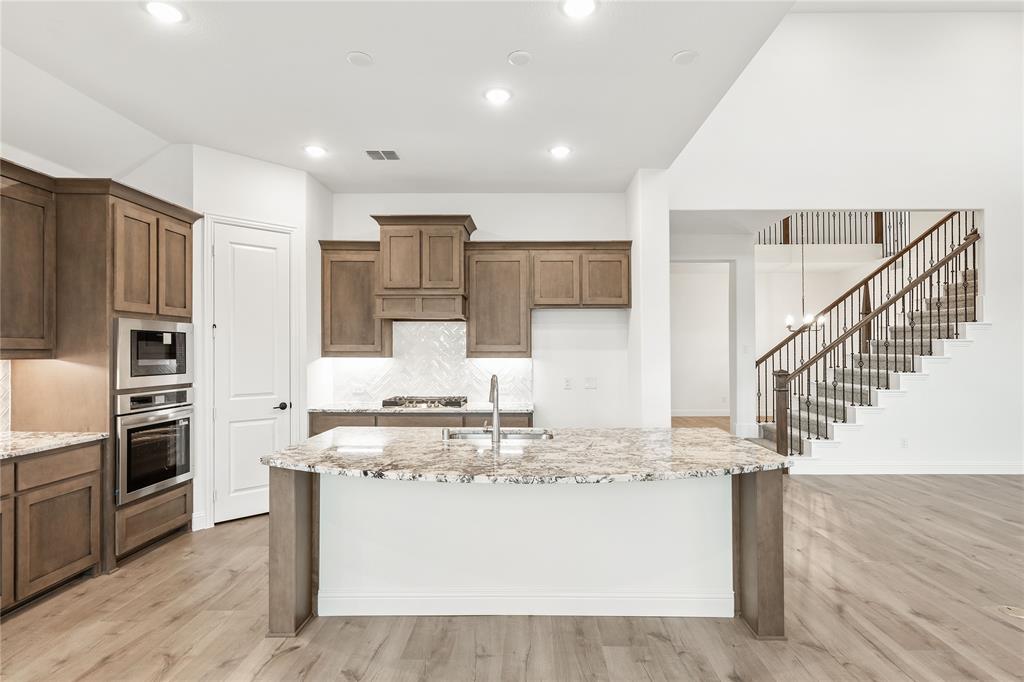 Stone River Glen 60s - Residential