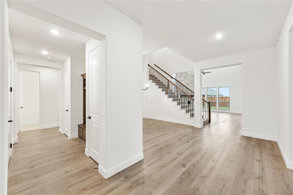 Stone River Glen 60s - Residential