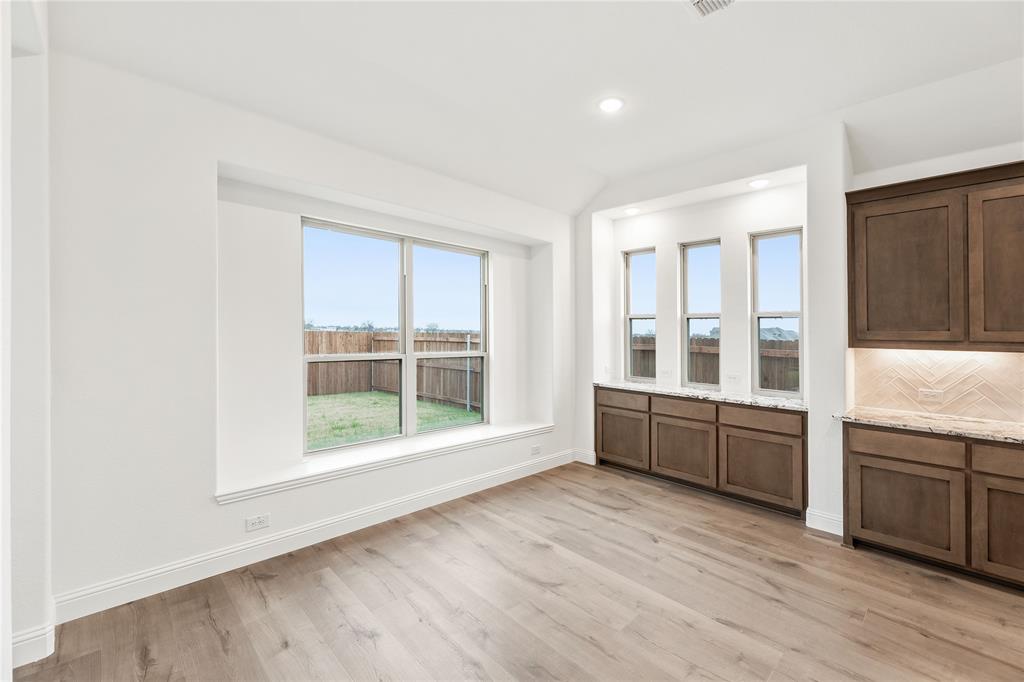 Stone River Glen 60s - Residential