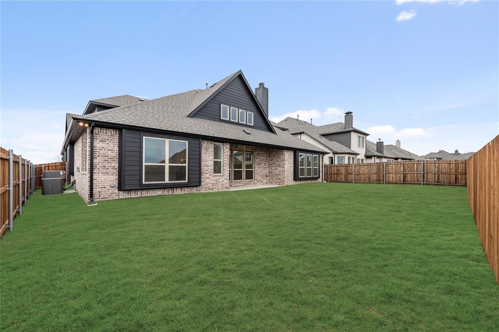 Stone River Glen 60s - Residential