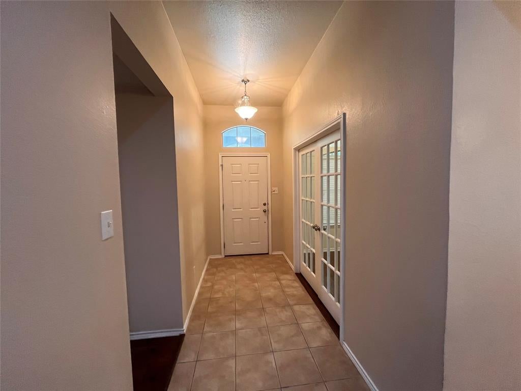 615 Magnolia