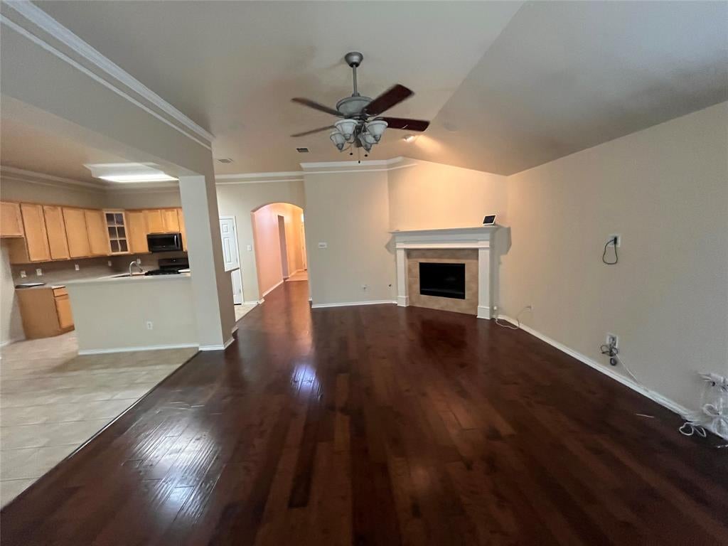 615 Magnolia
