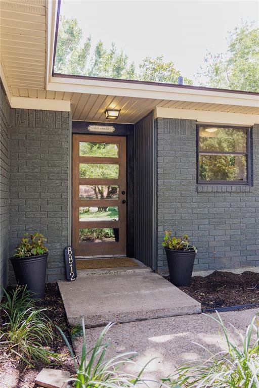 8812 Panther Drive