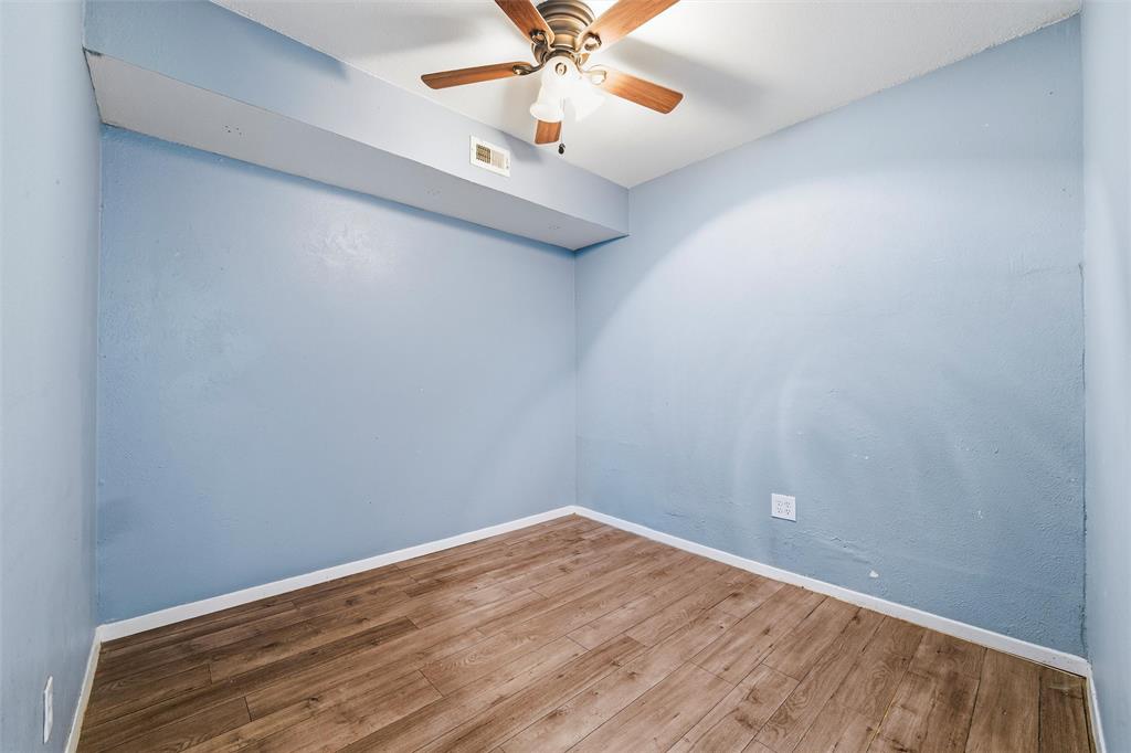 Woodhaven Condo - Residential