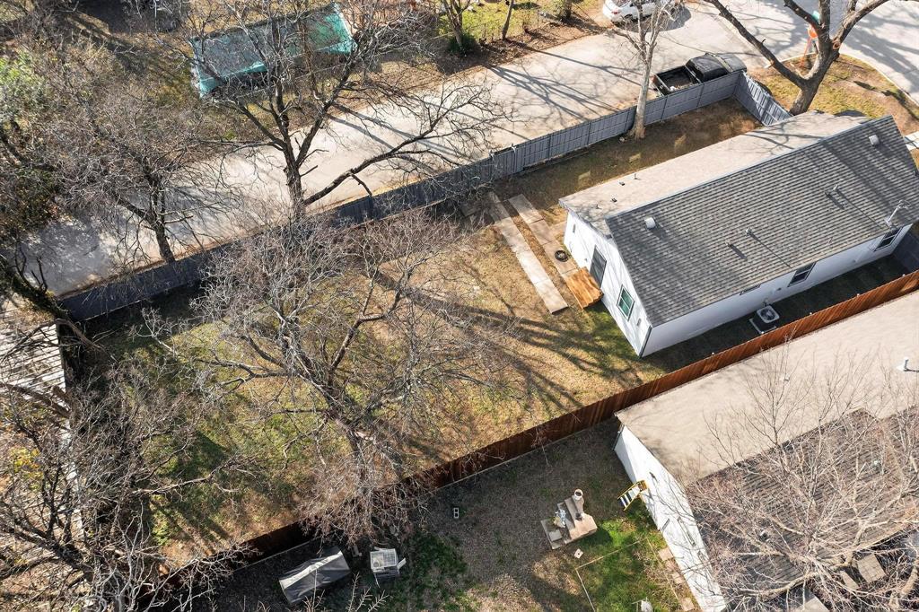 1502 Montague Avenue