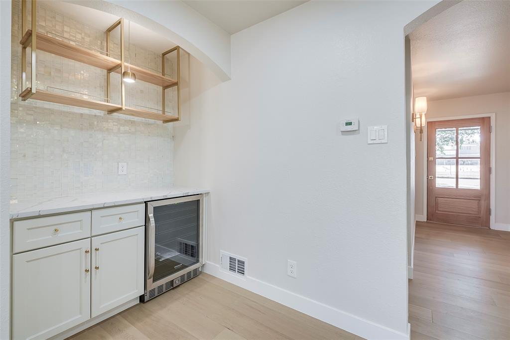 Eastwood 04 - Residential