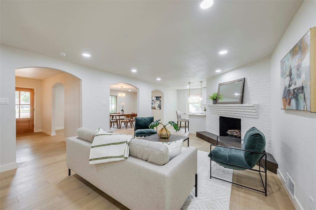 Eastwood 04 - Residential