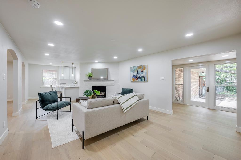 Eastwood 04 - Residential