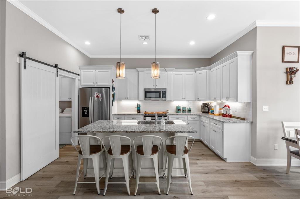 Shreveport, Louisiana 71129, United States, 4 Bedrooms Bedrooms, ,2 BathroomsBathrooms,Residential,Active,23641