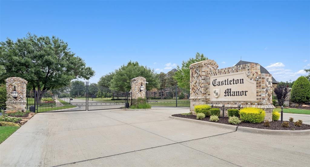 Castleton Manor - Residential