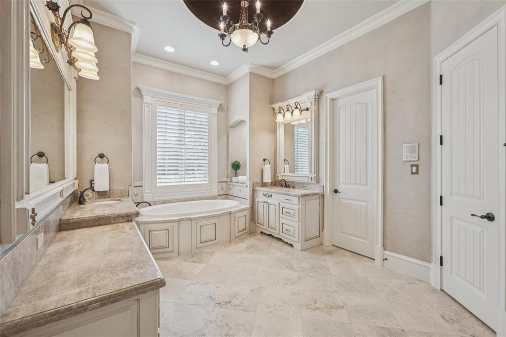 Castleton Manor - Residential