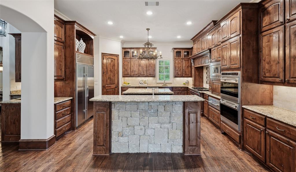 Castleton Manor - Residential