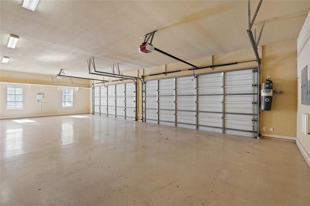 Castleton Manor - Residential