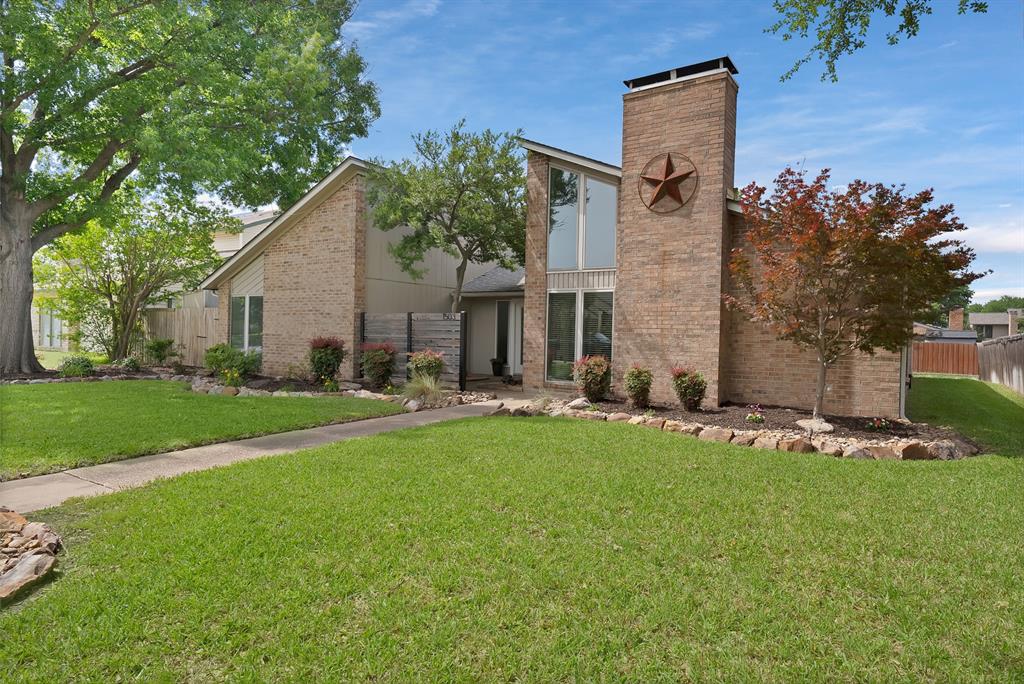 1503 Hindsdale Drive
