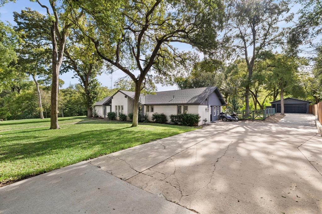 1013 Fairway Road