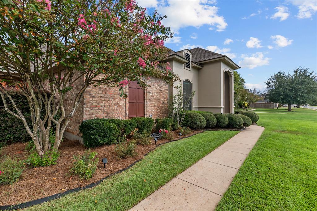 412 Kingston Plantation Boulevard
