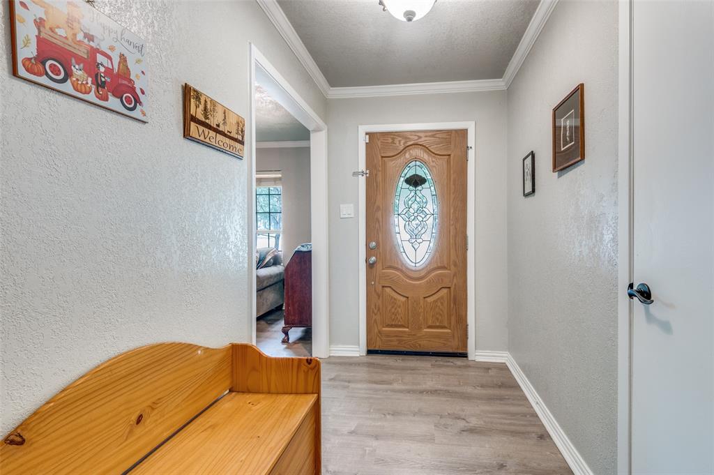 1610 Ridgeview Drive