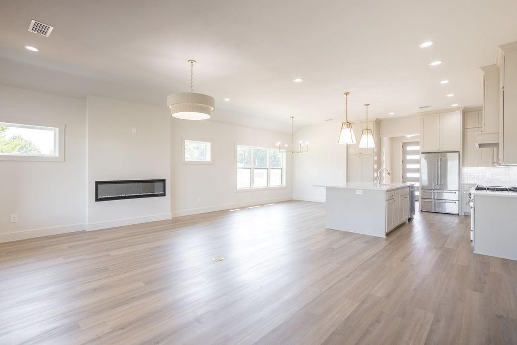 115 Palisades Drive