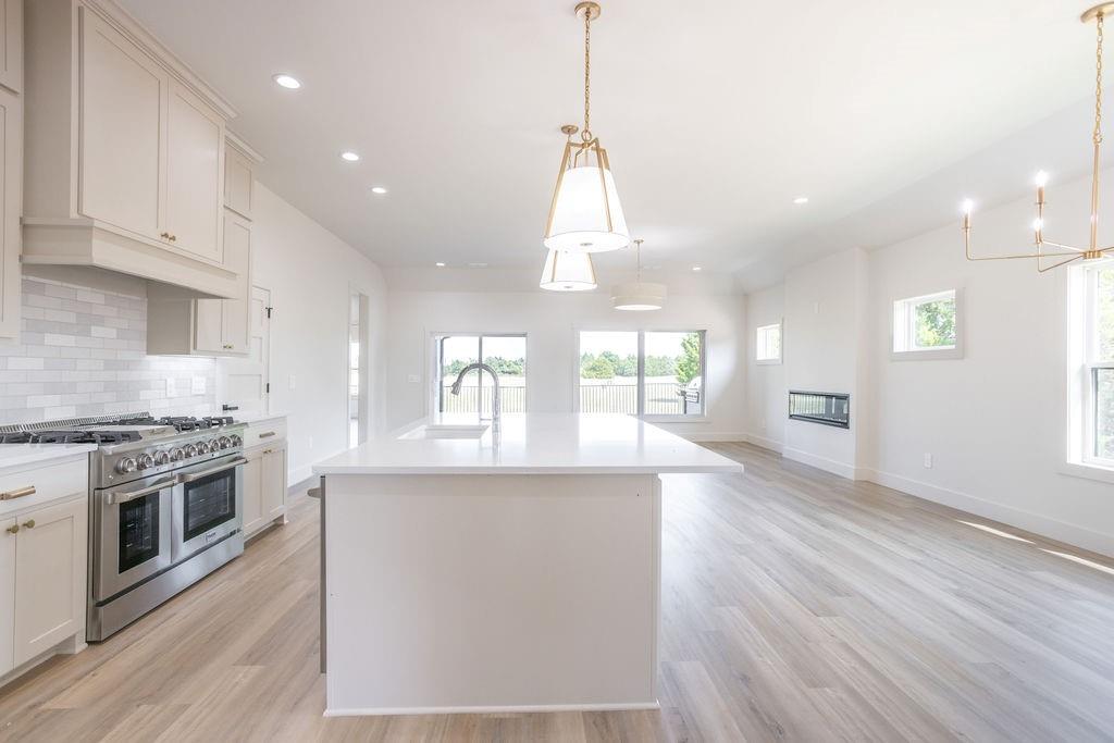 Palisades Add Ph II - Residential