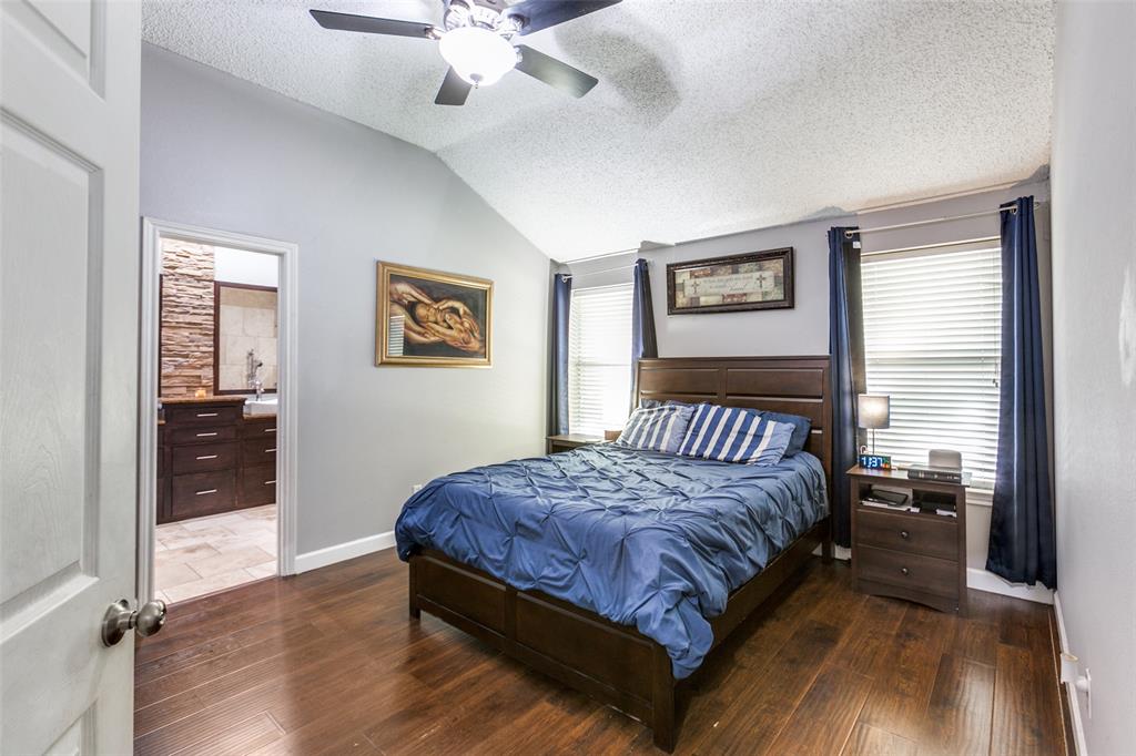 Oaks 02 - Residential