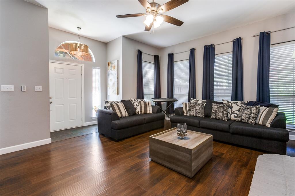 Oaks 02 - Residential