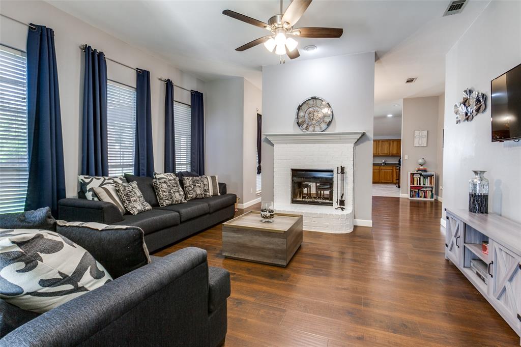 Oaks 02 - Residential