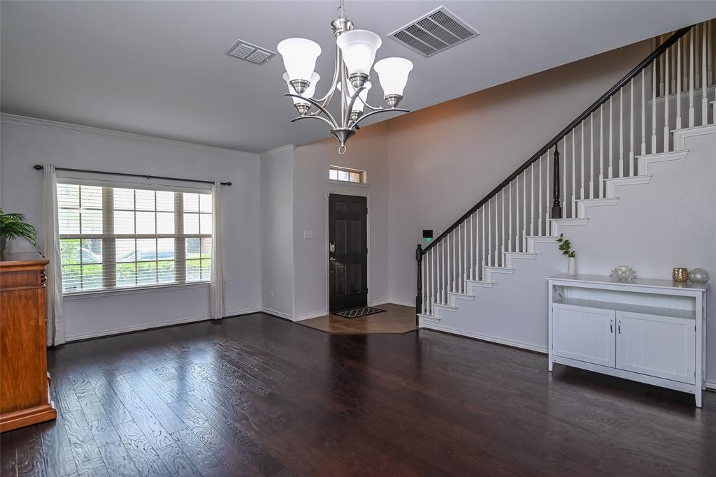 12525 Fair Lane