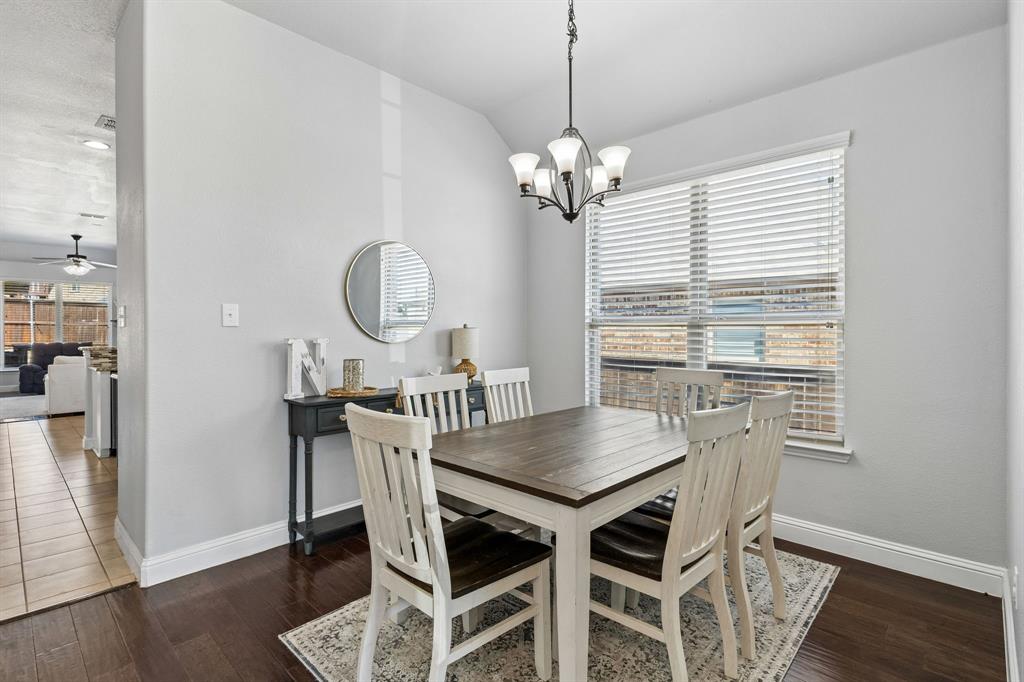 916 Llano Falls Drive