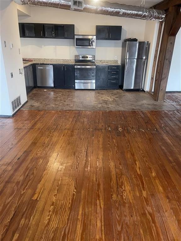 Seegar & Robertson - Residential Lease